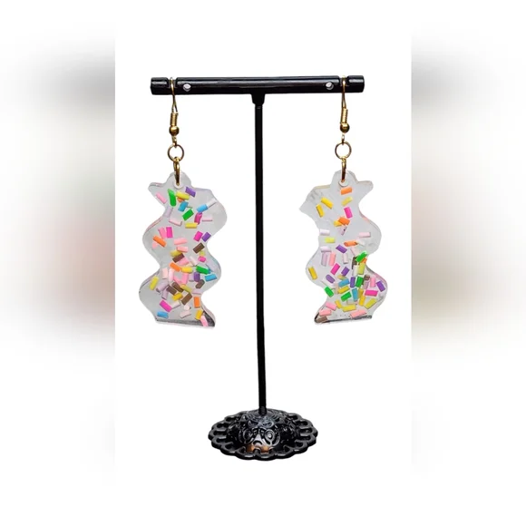 Handmade Resin Sprinkle Ribbon Style Dangle Earrings - Picture 5 of 5